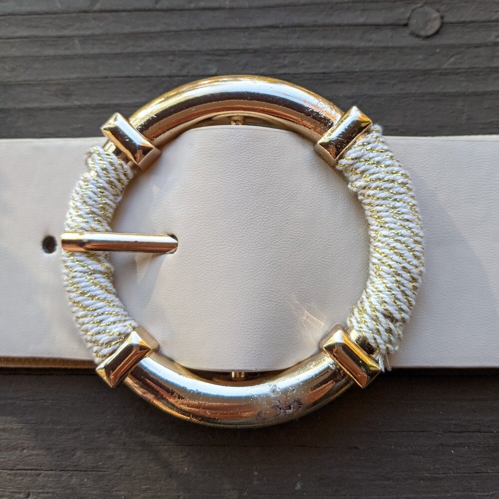 T.J.Maxx Round Buckle Waist Belt